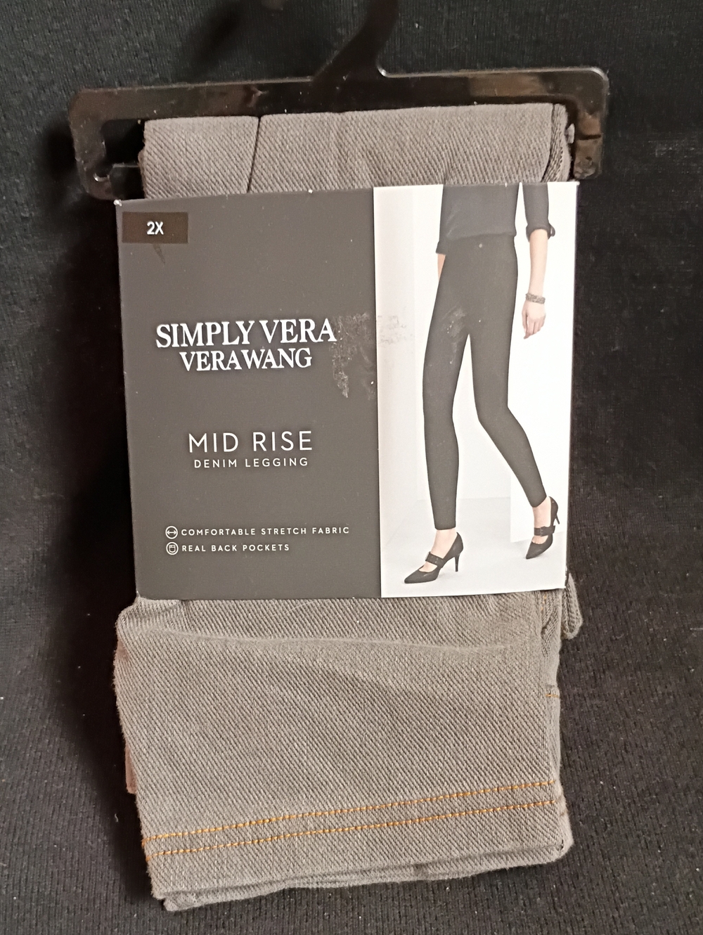 *NWT* Simply Vera Vera Wang Gray Mid Rise Denim Legging